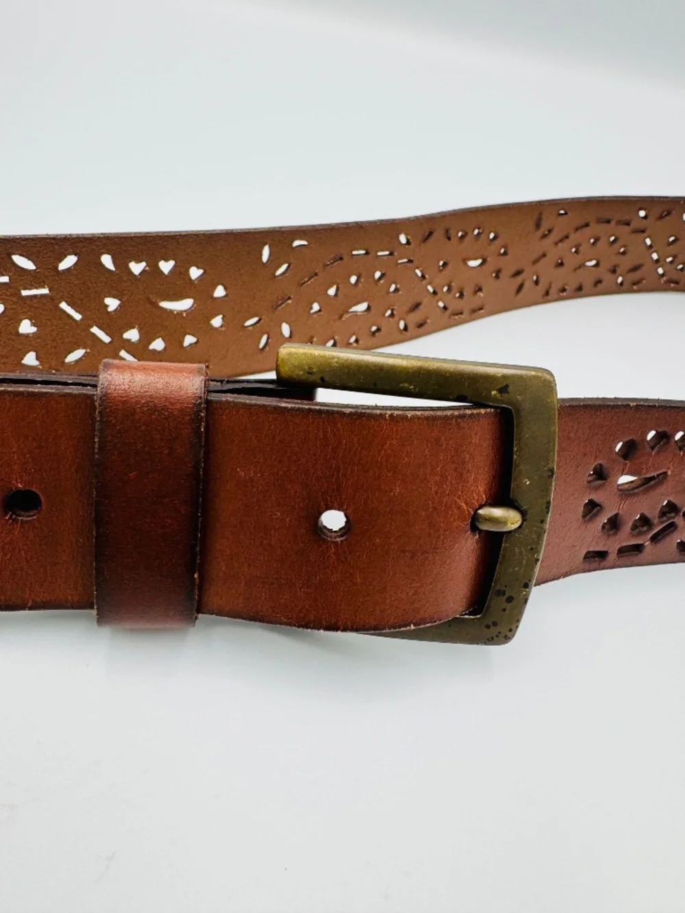 Vintage Eddie Bauer Belt Women's L Brown Leather Floral Cutout Aged Brass Buckle